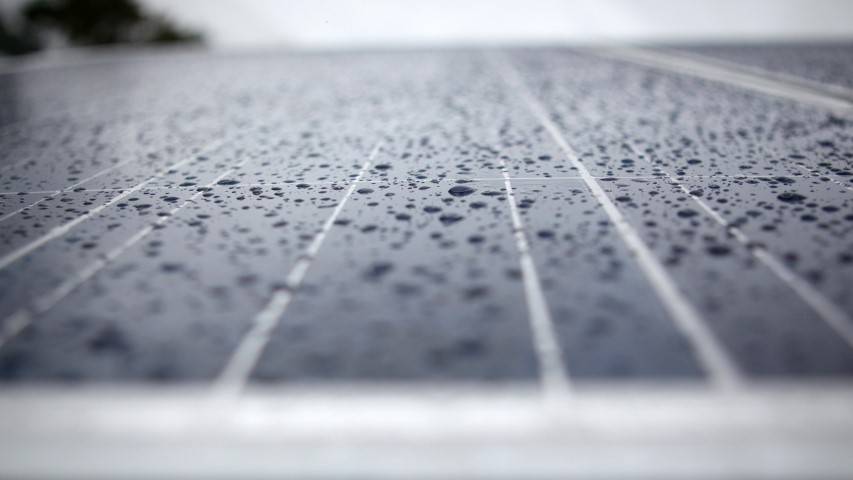 energia dalla pioggia pannelli solari tecnologia solare